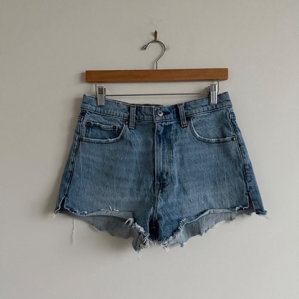 Abercrombie and Fitch The Mom Shorts High Rise Size 28 | 6